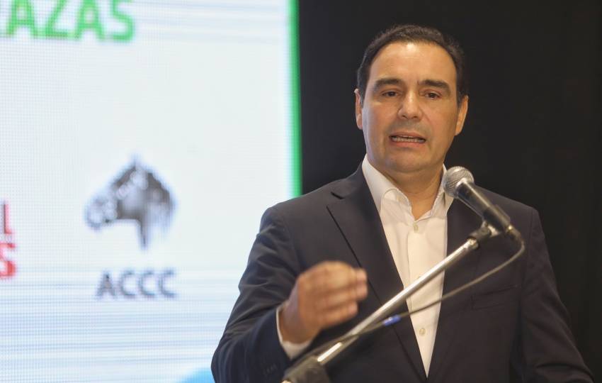 Gustavo Valdés: 